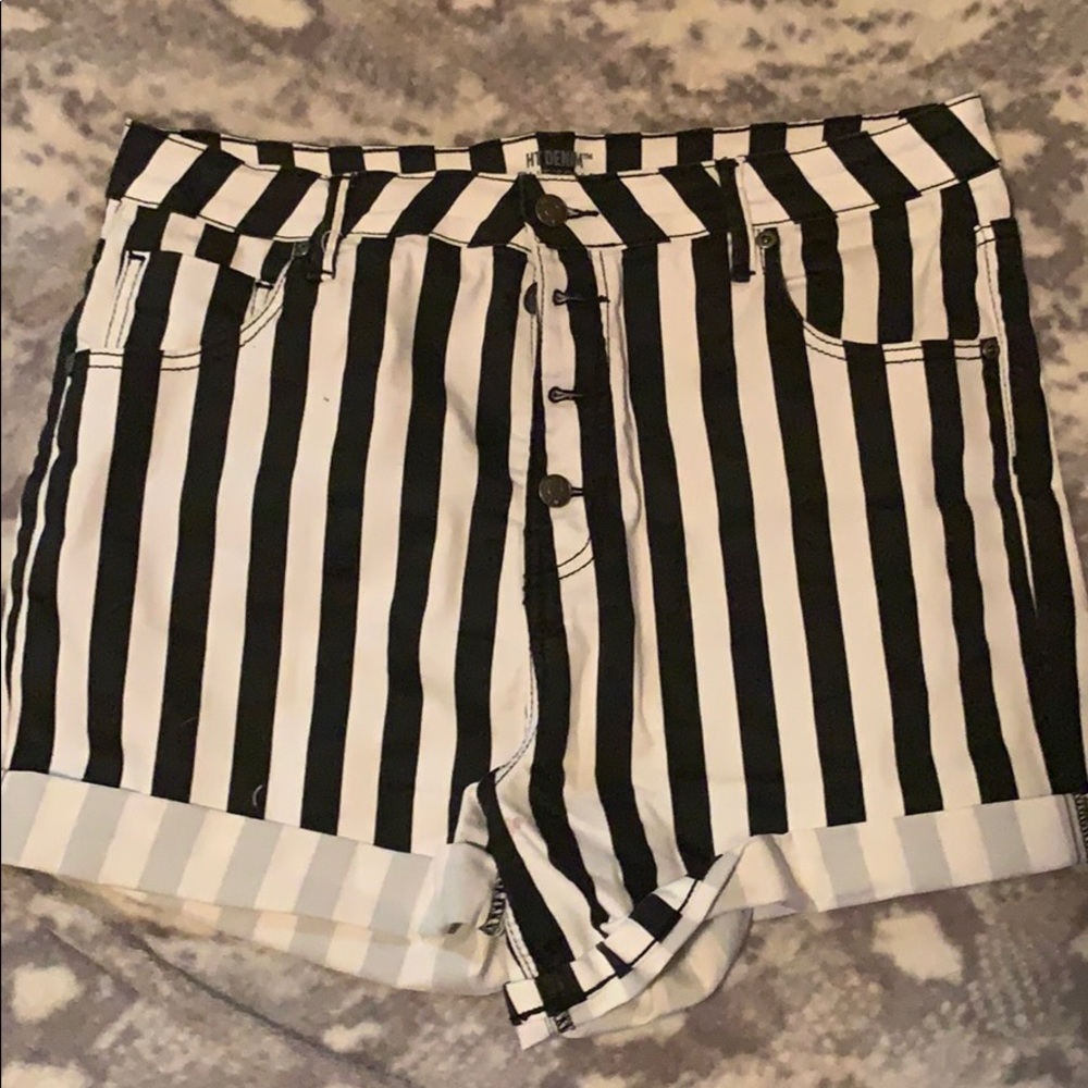 Beetlejuice shorts